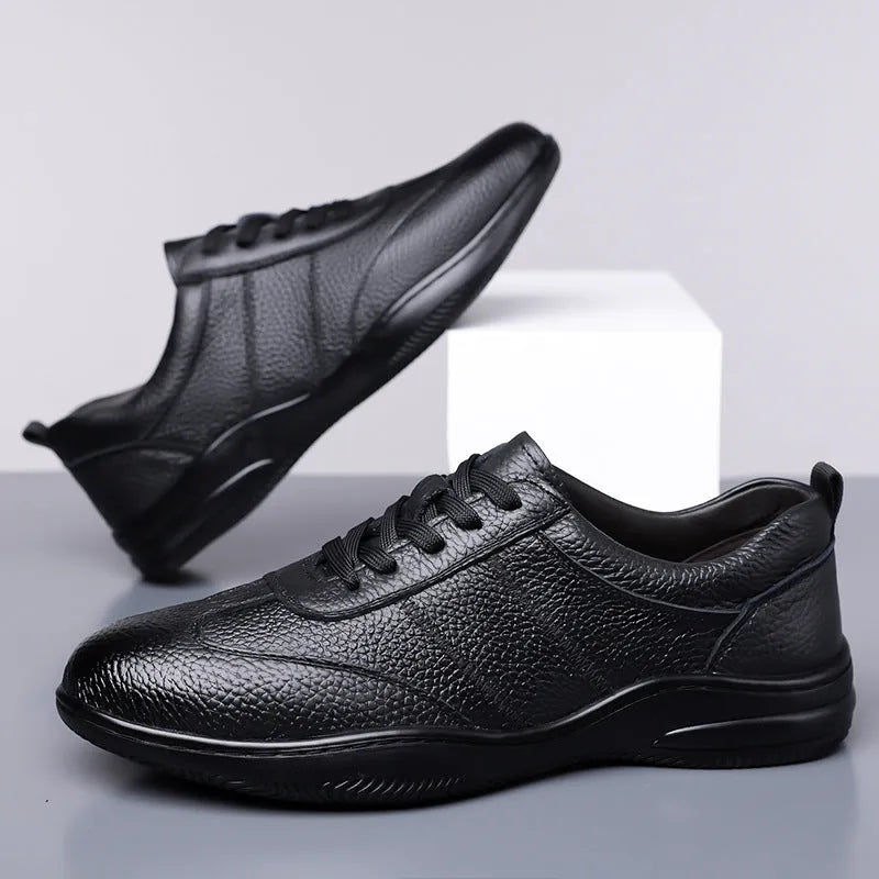 Casual business shoes Korean style front lace-up round toe in black with rubber sole and wedge heel