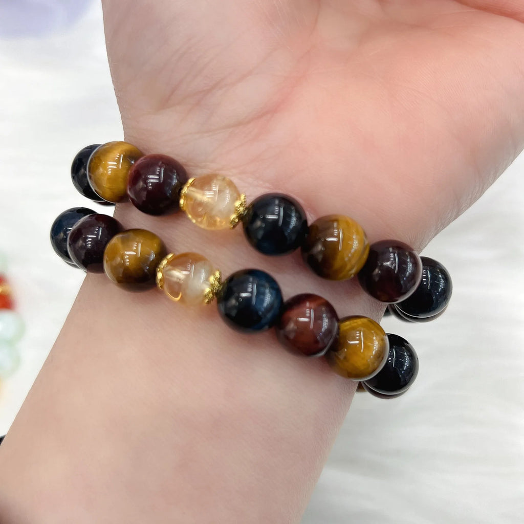 Natural tiger eye stone bracelet with Maillard chain and round beads measuring 18cm