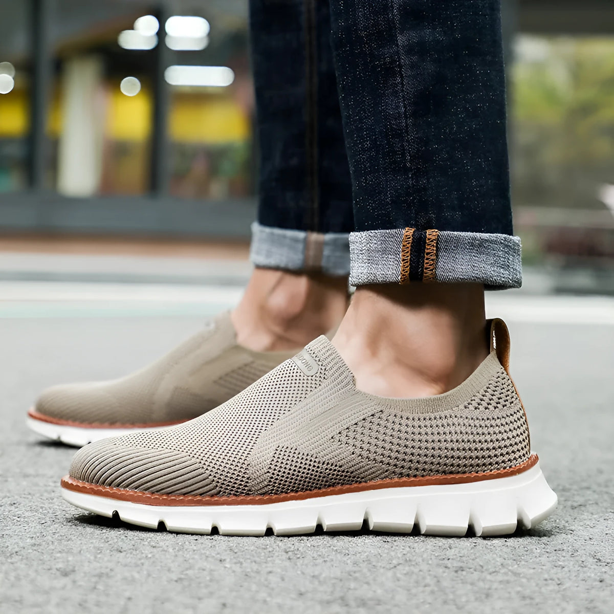 Men's non-slip running walking shoes in white with lace-up closure, artificial PU upper, and rubber sole