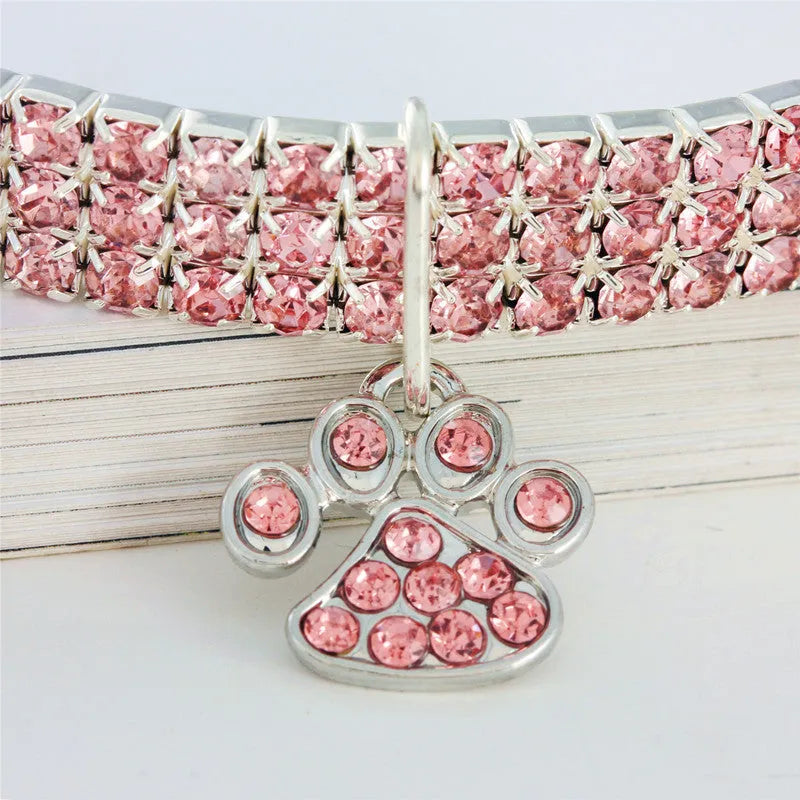 New Pet Collar Diamond Mixed Color Elastic Dogs And Cats Necklace Ornament in multiple colours on white background