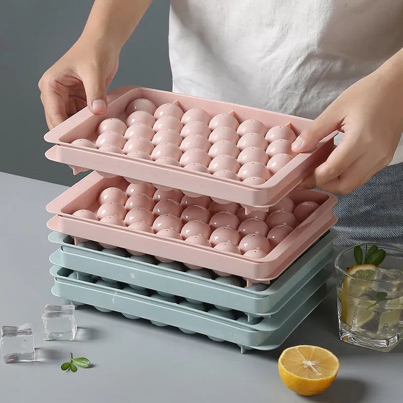 Round ice ball mould set in sky blue or pink with 18 or 33 cube grids