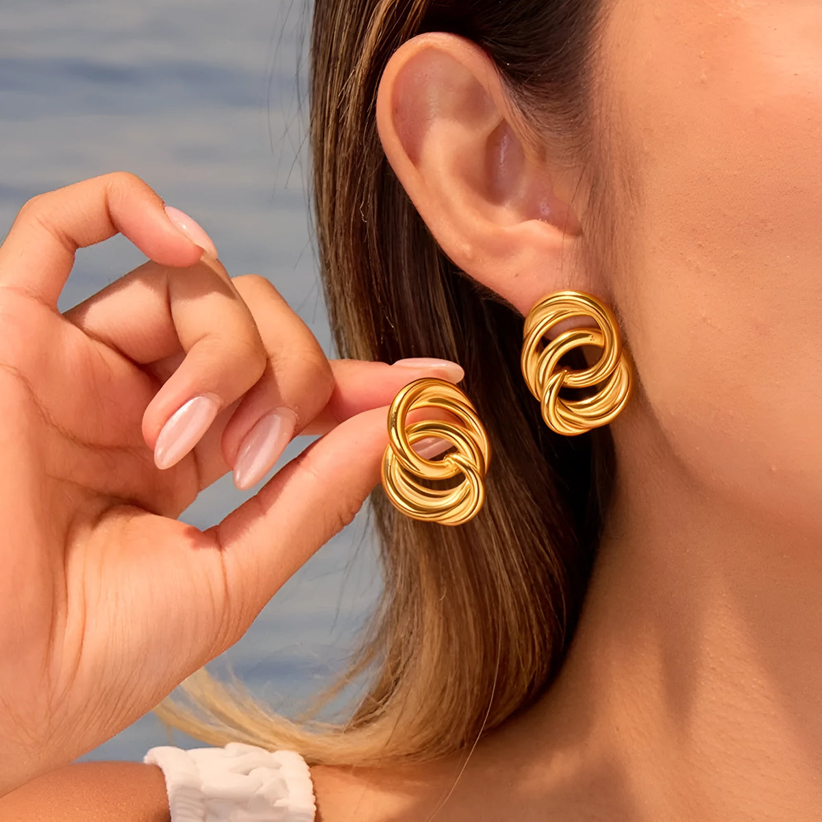 Gold 18K plated stainless steel geometric circle stud earrings for women