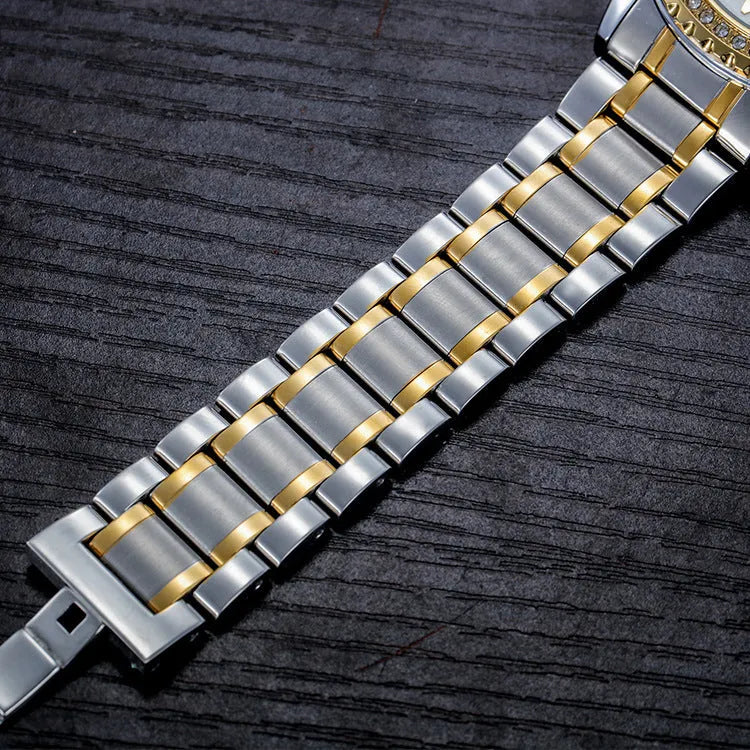 Men's automatic mechanical watch with luminous hands and a waterproof case in silver or gold finishes.