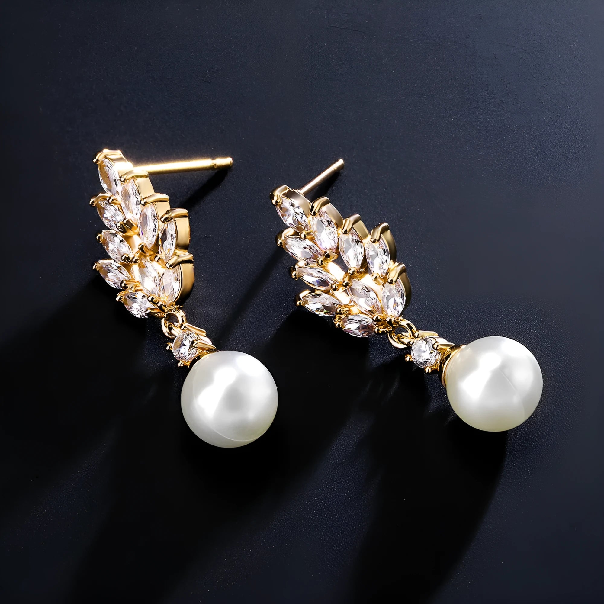 Geometric flower earrings with micro-inlaid zircon stones in gold, platinum and rose gold plating