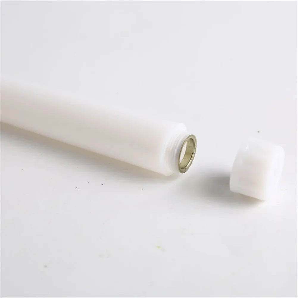 28cm white plastic LED electronic candlestick with yellow flashing light, remote control model