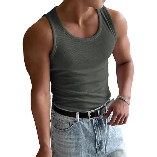 Men's tight-fit round neck workout t-shirt in polyester with wool lining, shown on a mannequin.