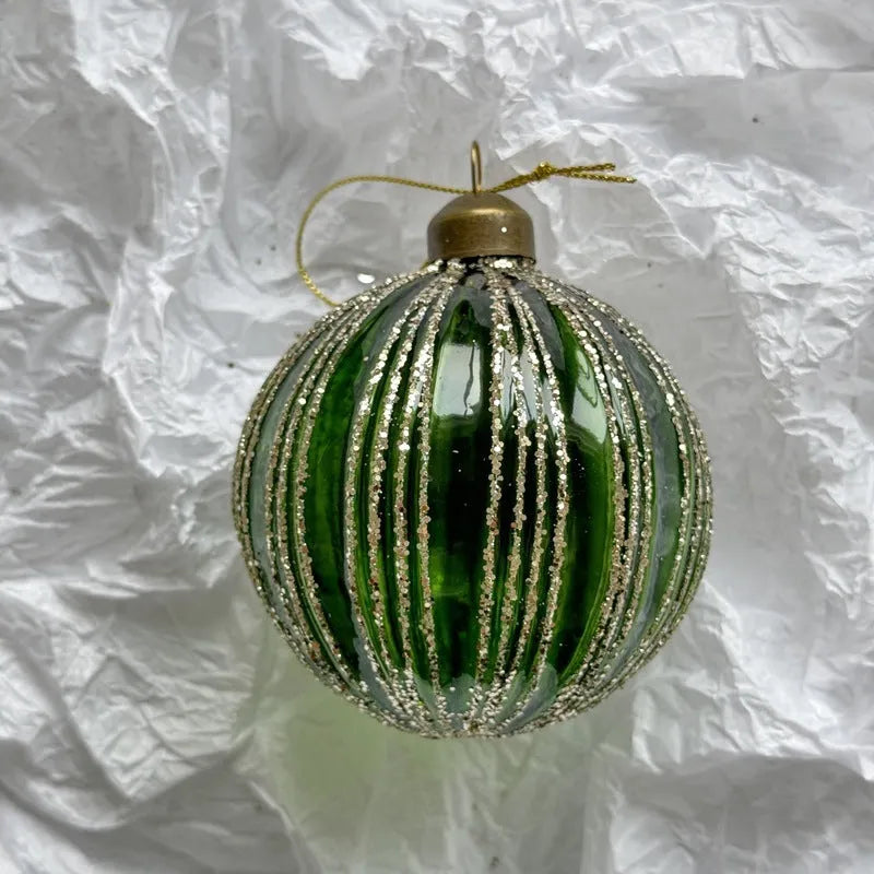 Handmade glass Christmas tree ball pendant ornament 8cm diameter in green colour