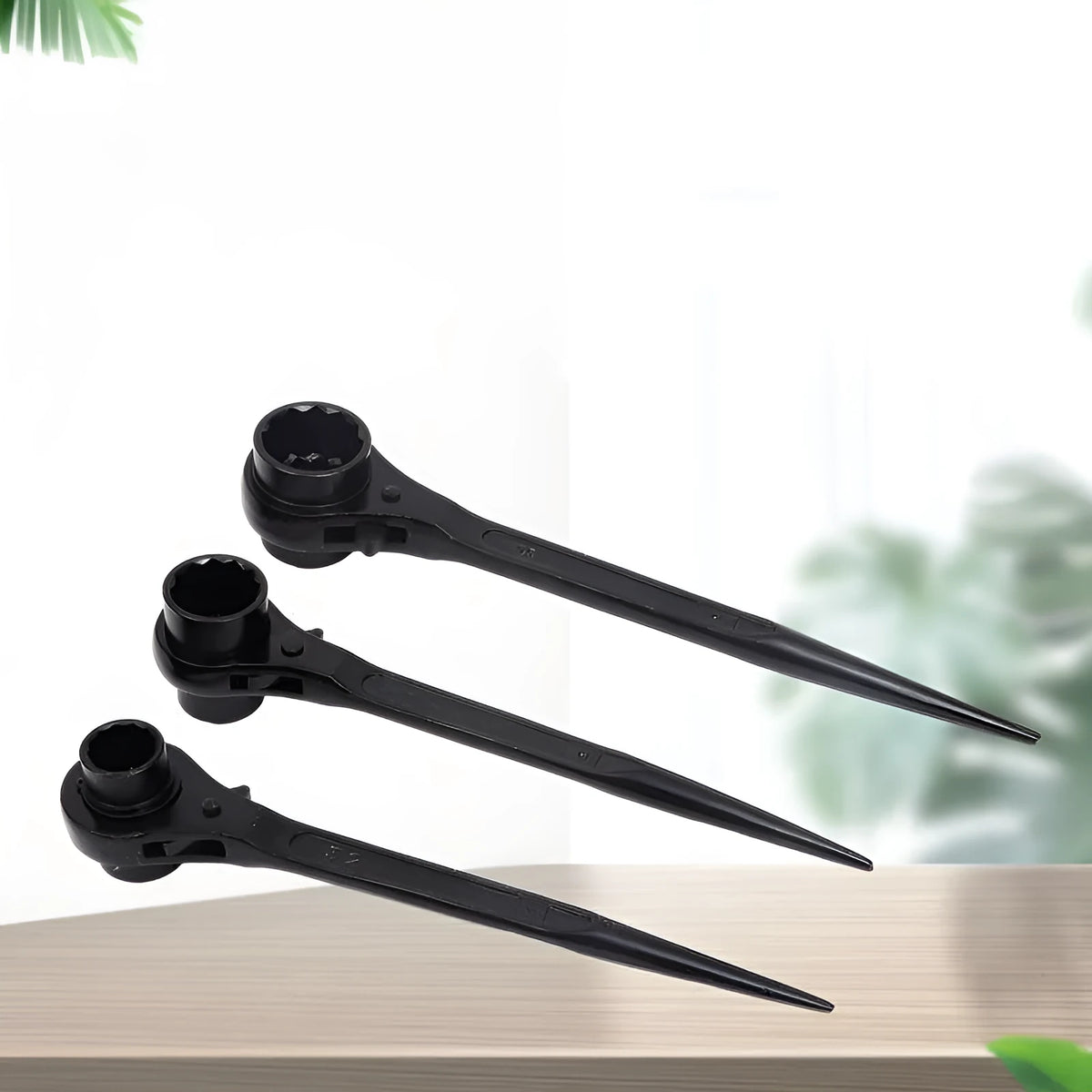 22-24mm pointed-tail ratchet spanner in high carbon steel with bidirectional action