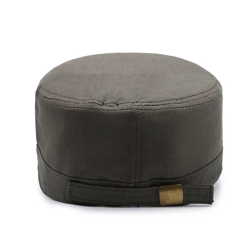Men's adjustable cotton peaked cap in army green colour with a dome crown.