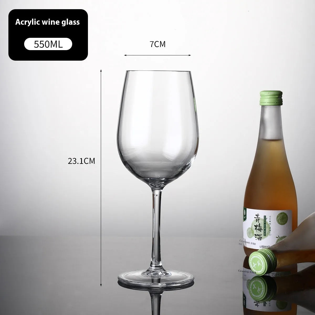 Clear plastic wine bottle with modern design in 550ml capacity for catering or home use