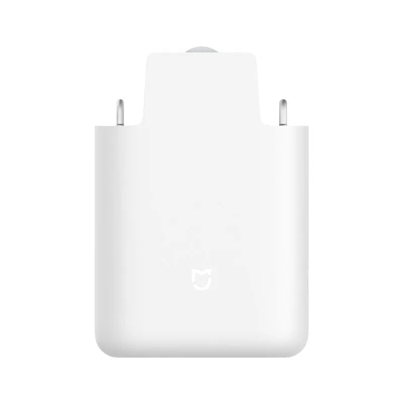 White USB electric curtain motor unit for automatic opening and closing of curtains.