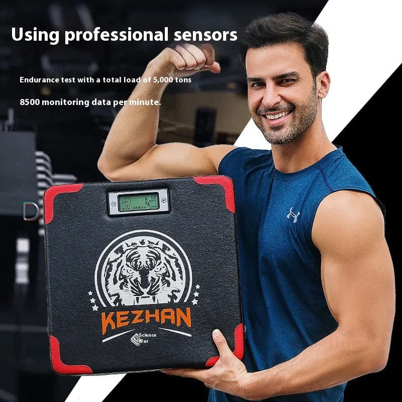 Smart hanging boxing dynamometer with focus mitts and PU leather construction