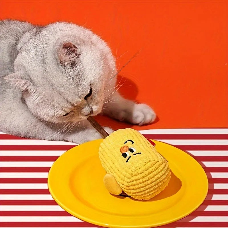 Polished corn cob wood cat toy for dental care measuring 7cm long with natural ridges