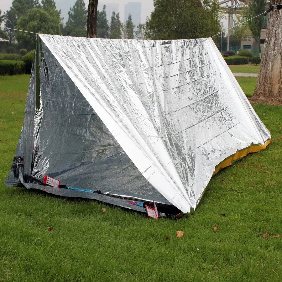 Outdoor first aid tent PET aluminum film survival shelter with rope 2.4x1.5x0.9 metres