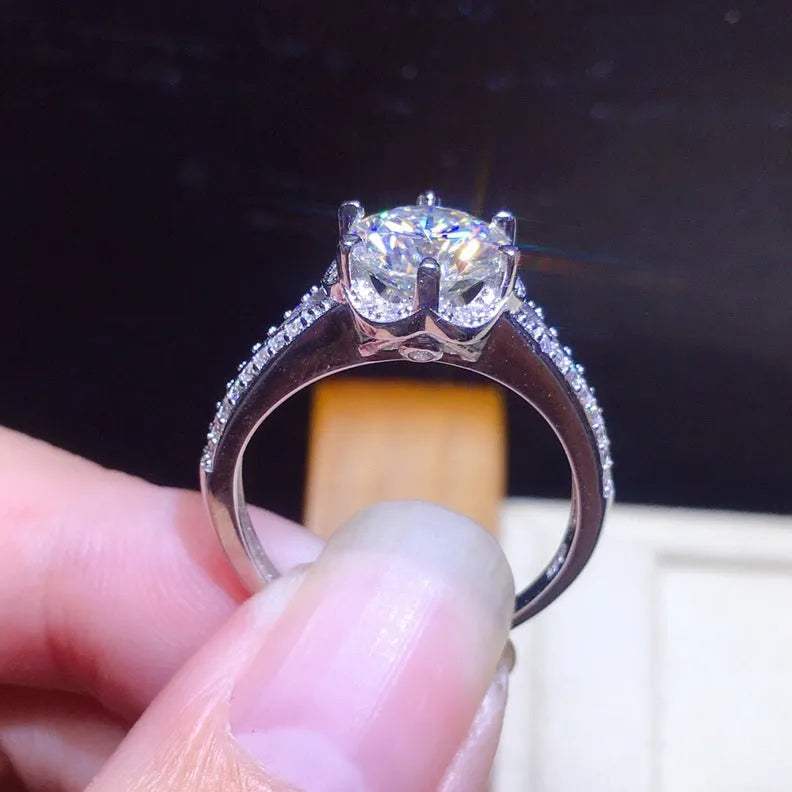 White gold colour copper ring with round 6.5mm moissanite stone and adjustable opening