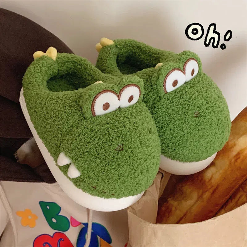 Warm fuzzy dinosaur design slippers for kids in green suede with EVA sole, indoor wear