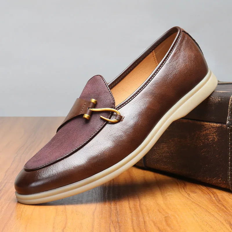 Versatile breathable casual men's leather shoes in black with artificial PU upper, rubber sole, and round toe.