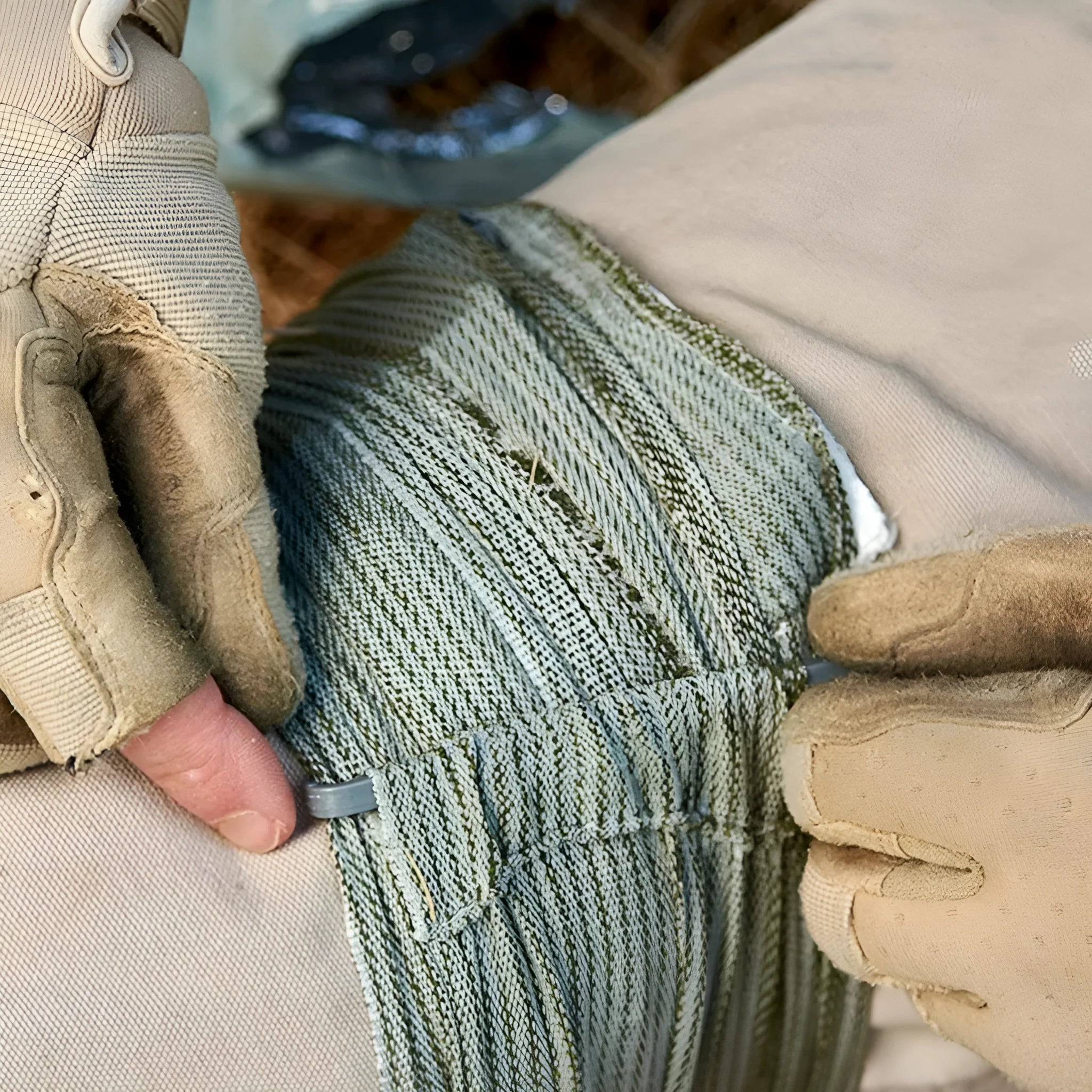 Tactical haemostatic gauze bandage in sterile packaging showing 4-inch and 6-inch size options