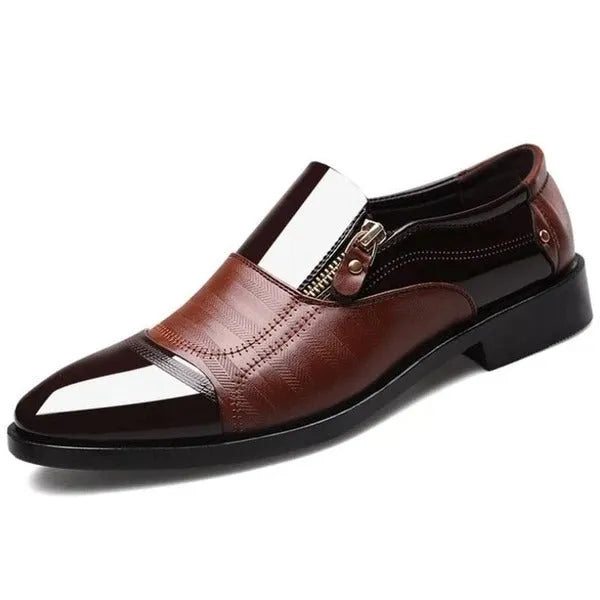 Men's black pointed toe low top business dress shoes with artificial PU upper and rubber sole