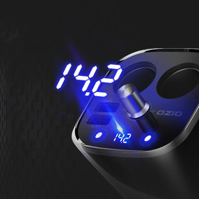 Black ABS mobile phone car charger with Bluetooth and USB port, dimensions 72x62x95mm