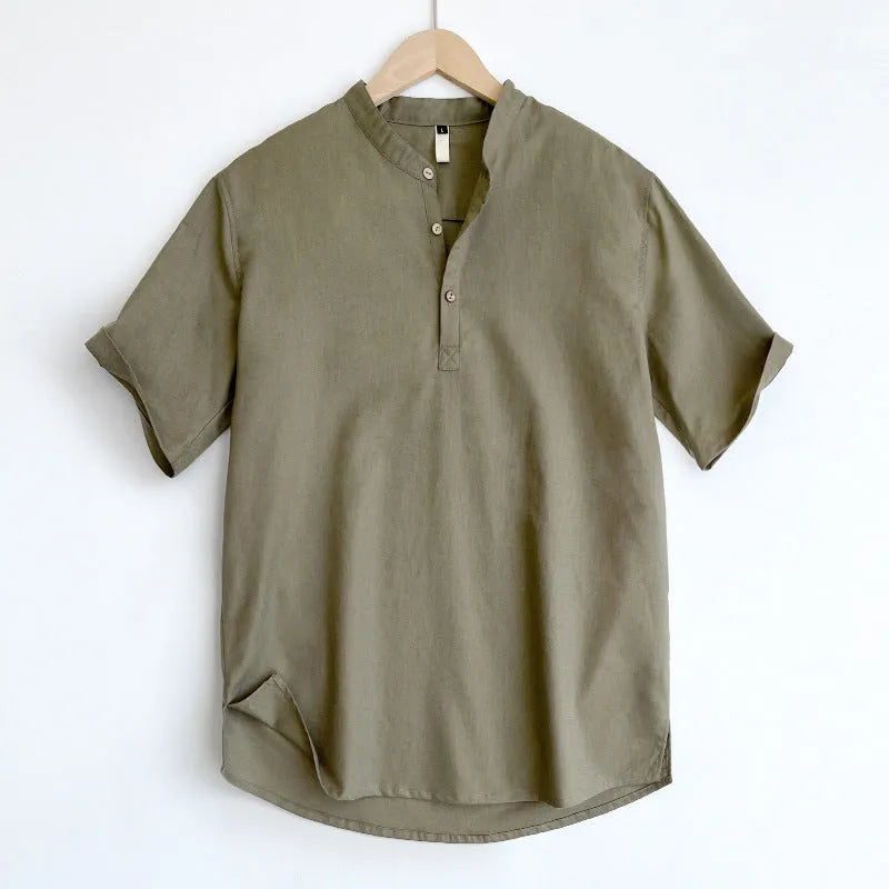 Men's solid colour short sleeve t-shirt in a cotton and linen blend, shown in optic linen.