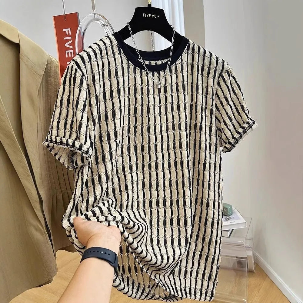 Black striped men's casual shirt with short sleeves and loose fit