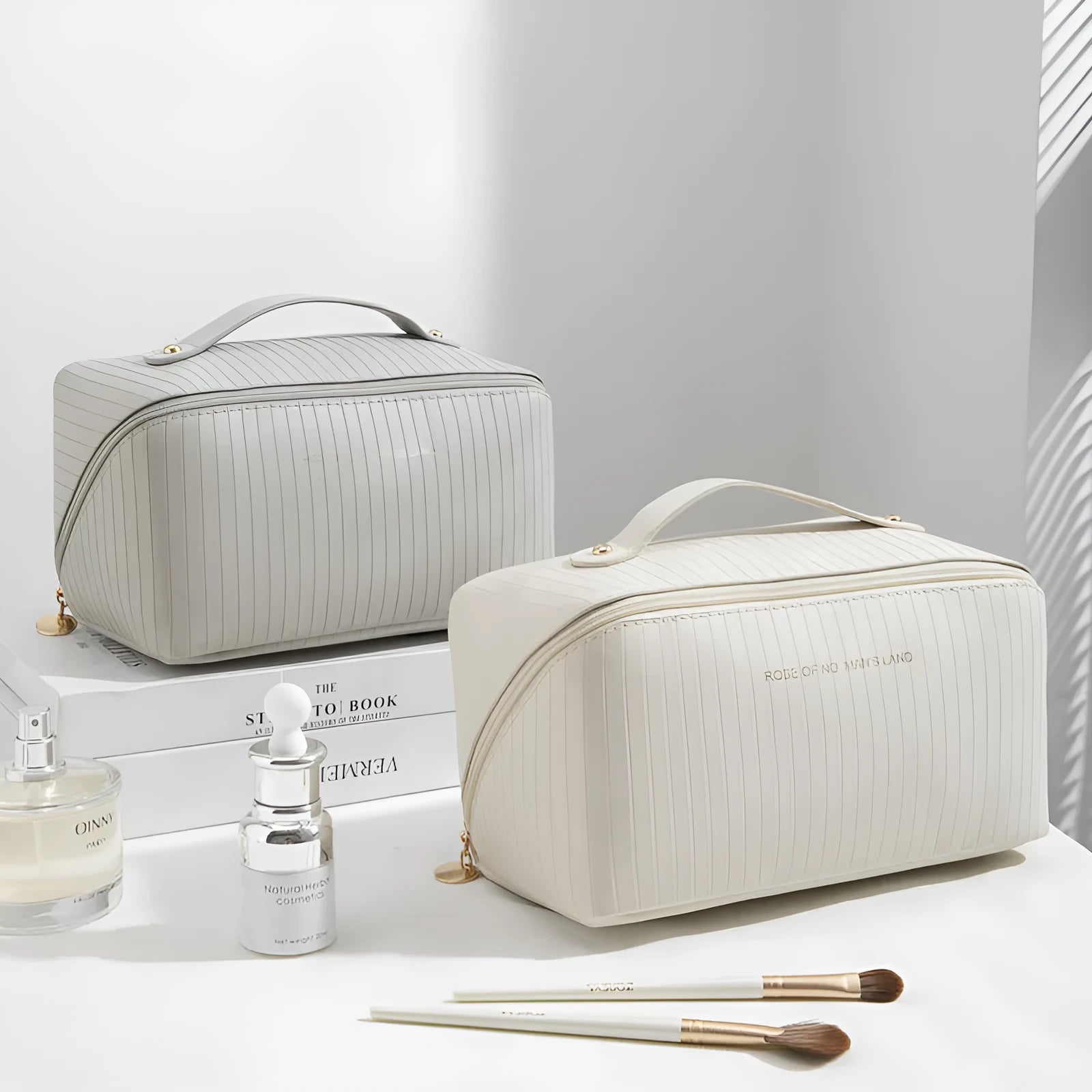 Vertical pattern pillow makeup bag in cubic 22.5cm design with PU material and five colour options