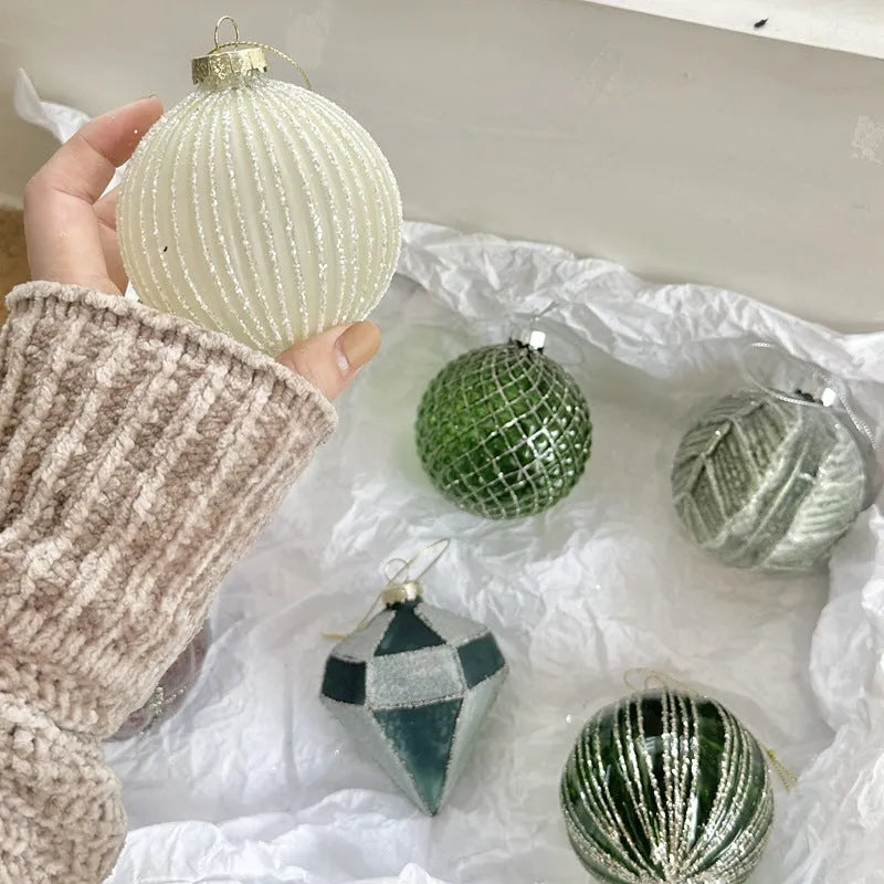 Handmade glass Christmas tree ball pendant ornament 8cm diameter in green colour
