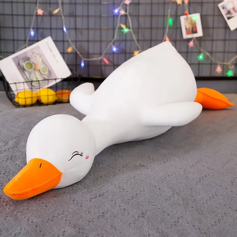 Lying style sand carving plush duck toy in white with down cotton filling and elastic wool plush surface