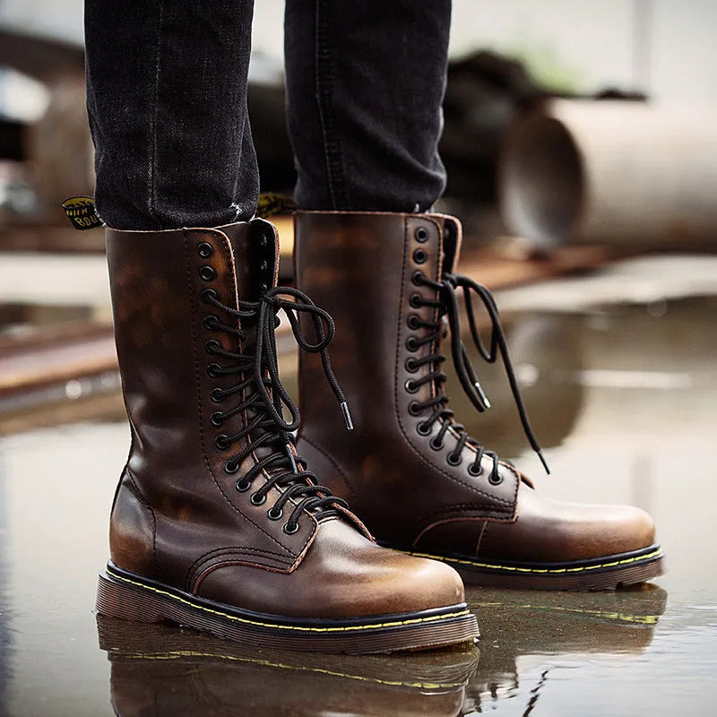 Men's leather lace-up casual shoes in solid colour with round toe and flat heel design