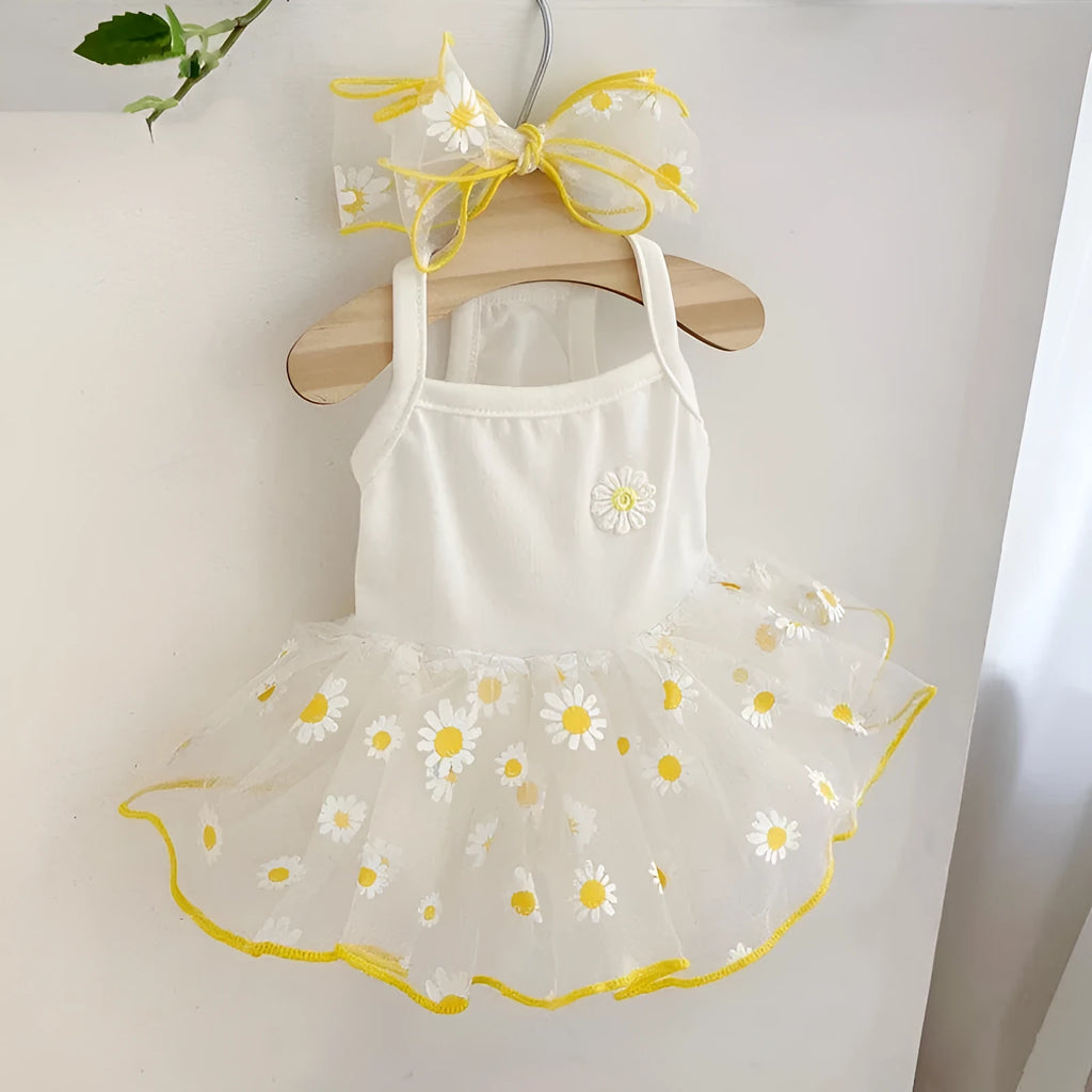 Yellow daisy print polyester dog clothes for summer wear in size L