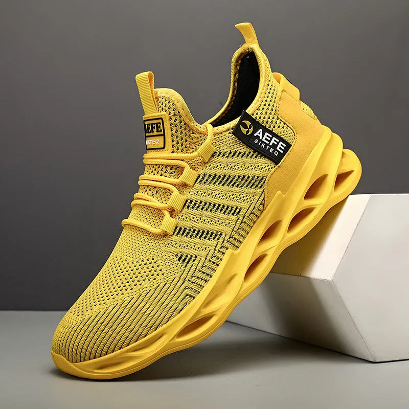 Men's black mesh casual running shoe with low top, round toe, and lace-up front.