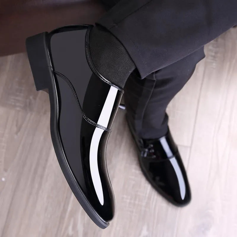 Black and brown business formal men's shoes with rubber sole and artificial PU upper