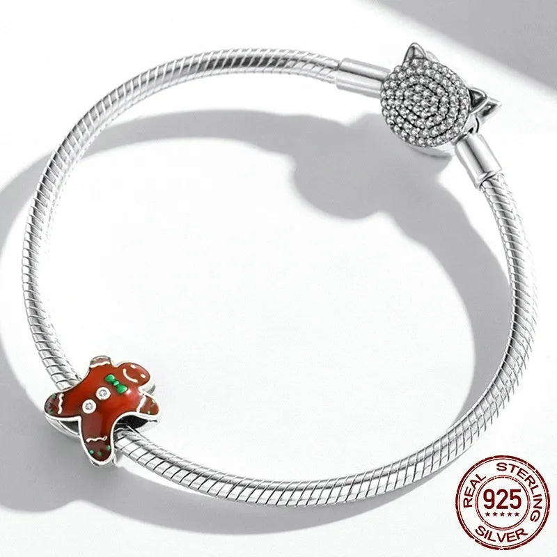 Sterling silver gingerbread man bead, 1.2cm x 1.0cm with 0.5cm aperture, SCC2037 Christmas charm bead