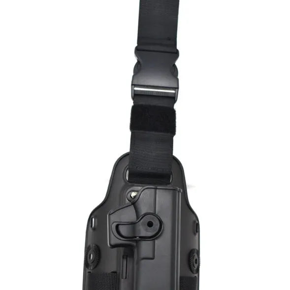 Green tactical leg holster bag with waist plate and quick-pull plastic construction for outdoor sports