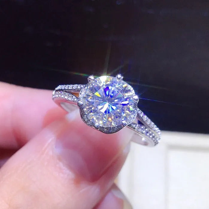White gold colour copper ring with round 6.5mm moissanite stone and adjustable opening
