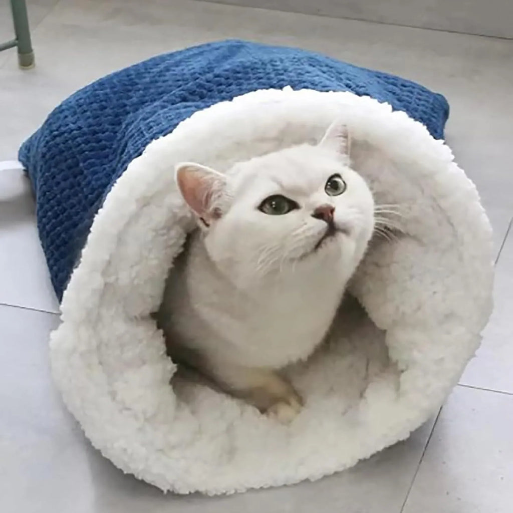 Gray cat winter sleeping bag with removable crinkle sack semi-enclosed cave for cats up to 6kg, 50x47cm bag body