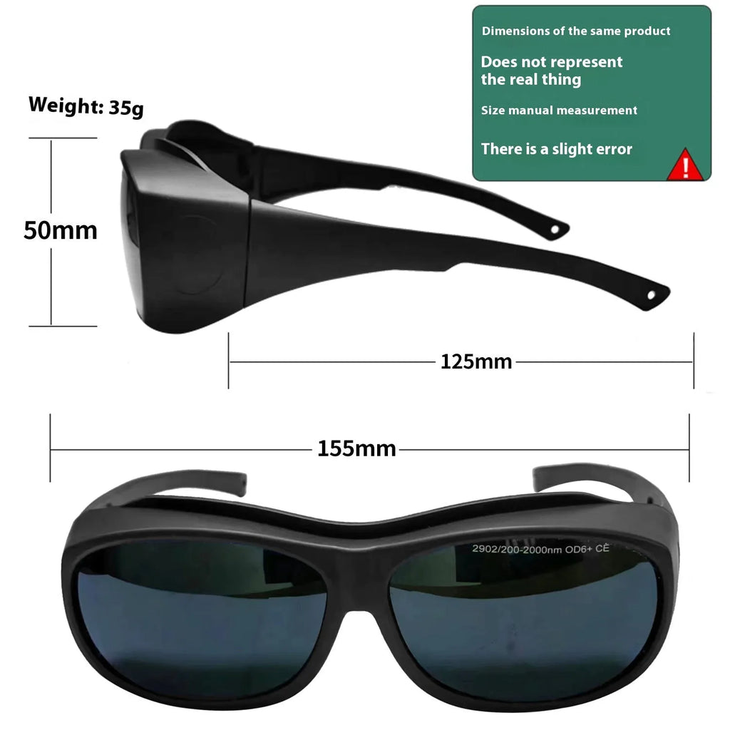 A pair of PC laser protection welding goggles for 200-2000nm optical radiation.