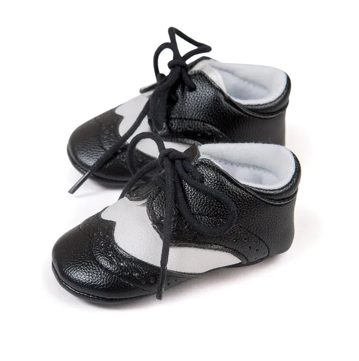 Men's baby soft-soled shoes in synthetic leather, vintage style, shown in light brown colour
