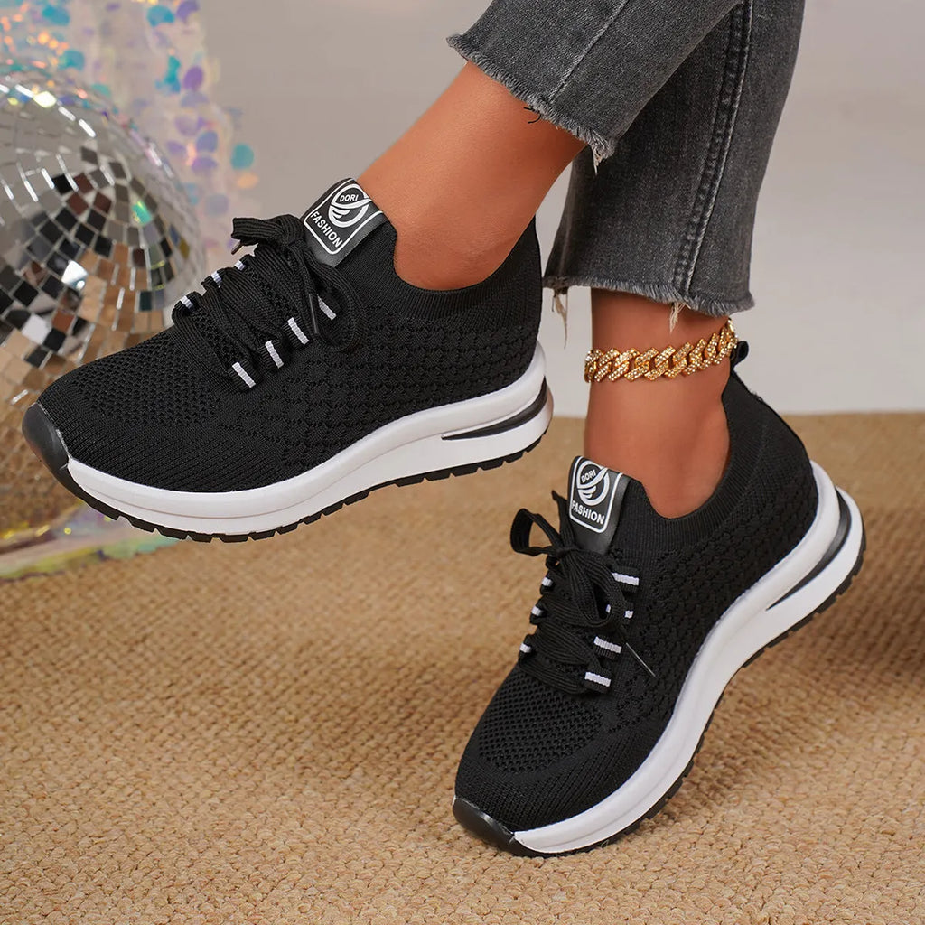Women's plus size black mesh lace-up flat pumps with round toe and rubber sole