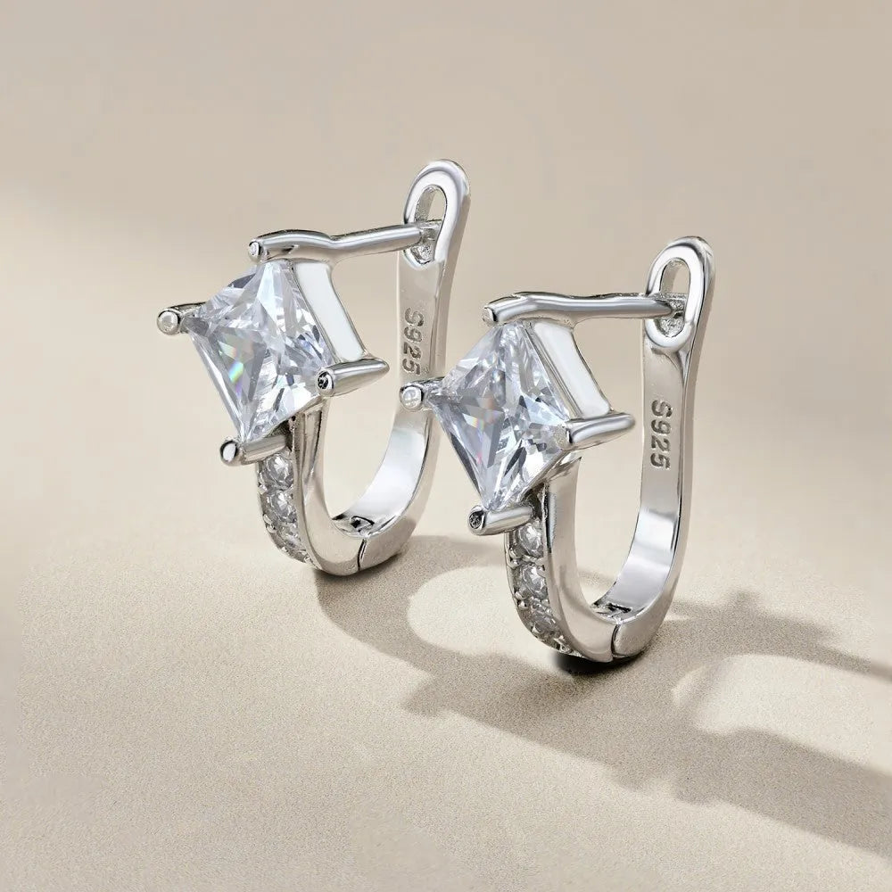 Pair of U-shaped zircon stud earrings in platinum white diamond colour on 925 silver, 10x14.5x17.5mm