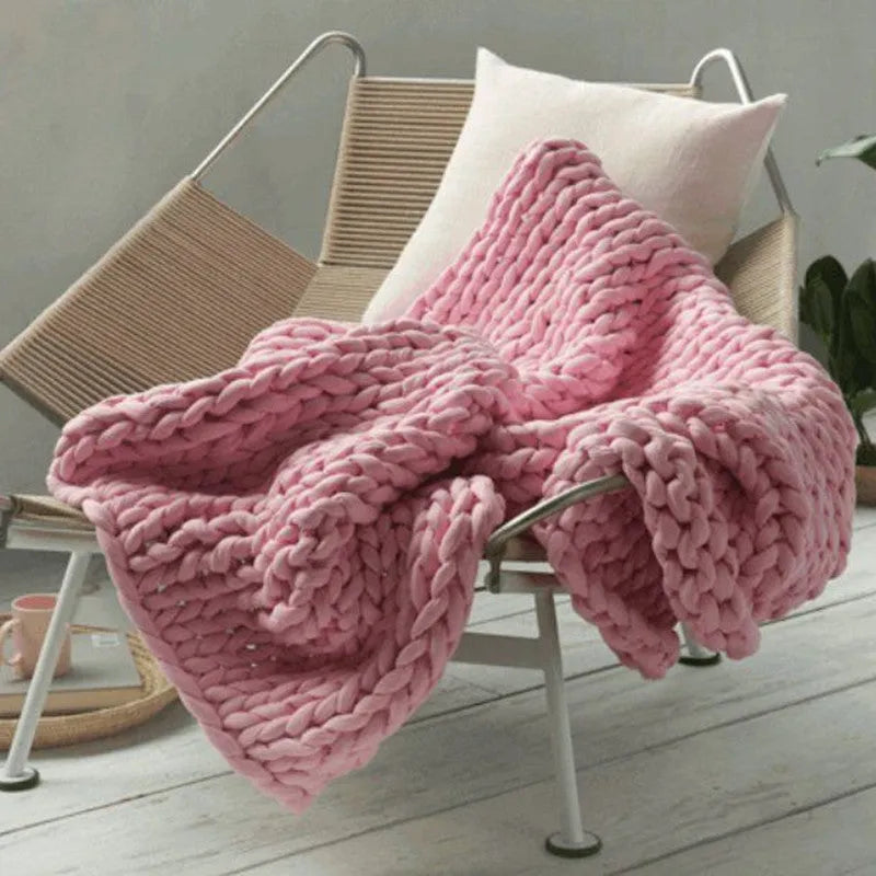 Hand-woven chenille polyester weighted blanket in beige solid colour, 200x200cm size on a bed.