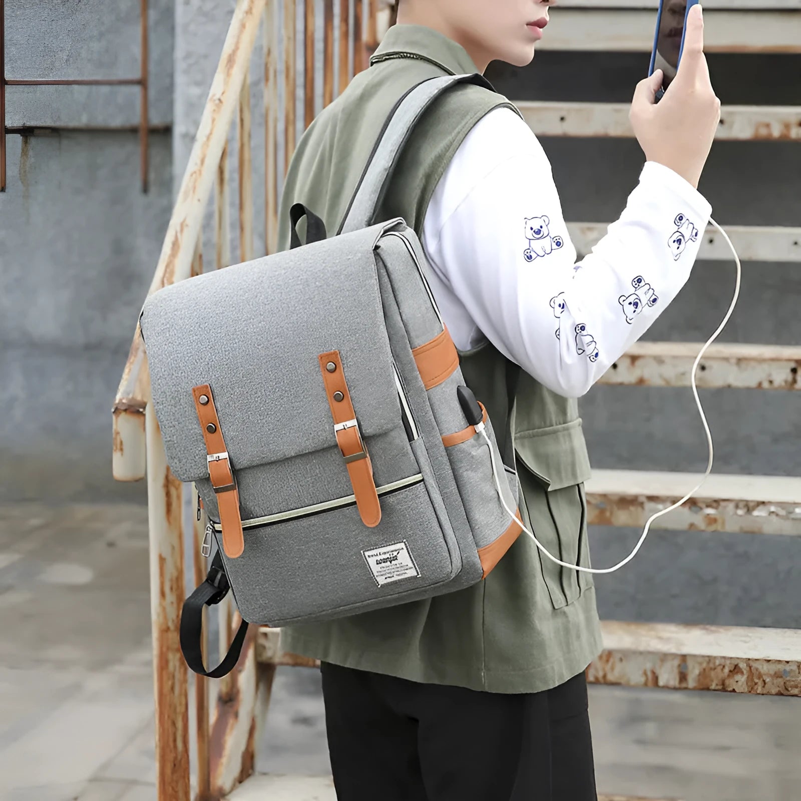Three-piece business backpack in Oxford cloth with curved shoulder straps and large capacity