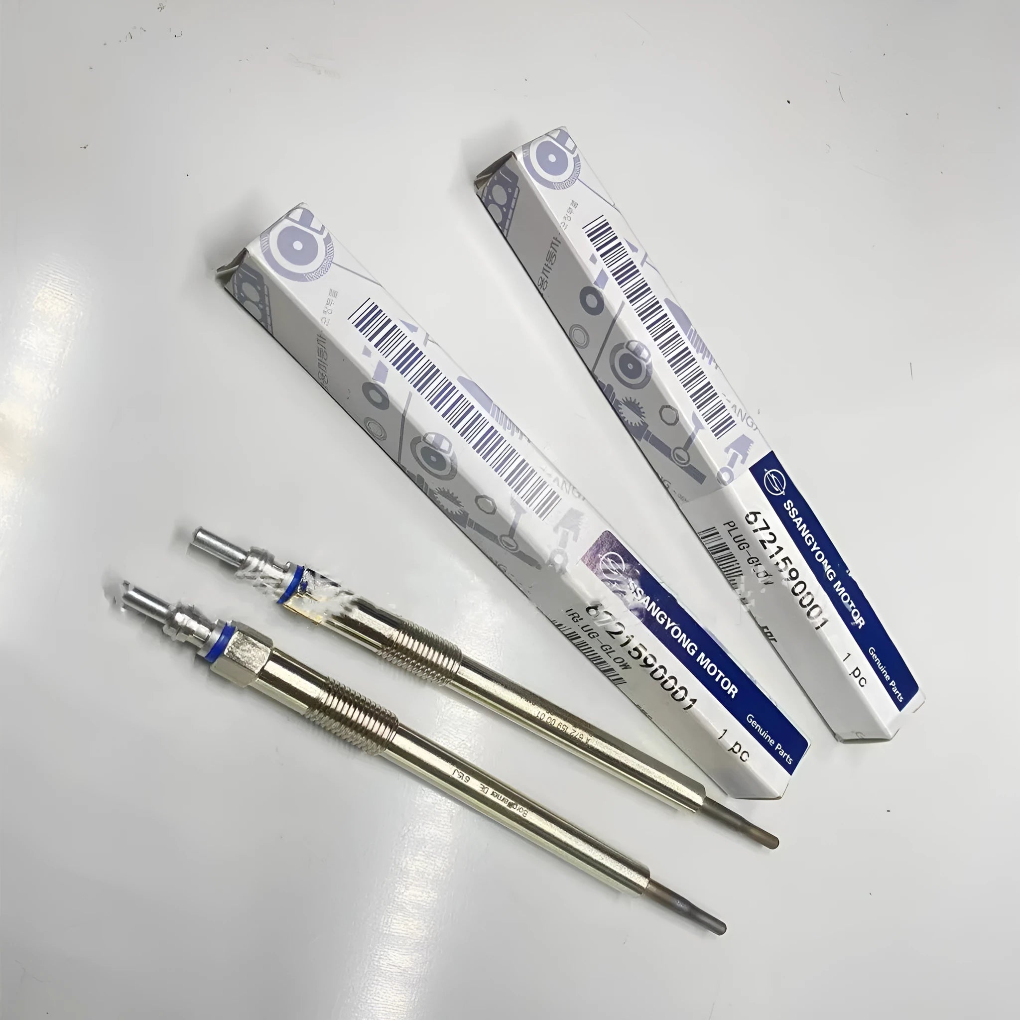 Shuanglong motorcycle preheating plug accessory with 1mm cylinder diameter