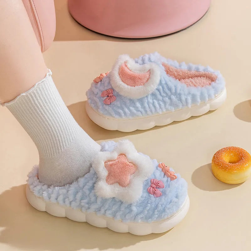 Women's light blue fleece-lined cotton slippers with cartoon animal pattern and plush upper