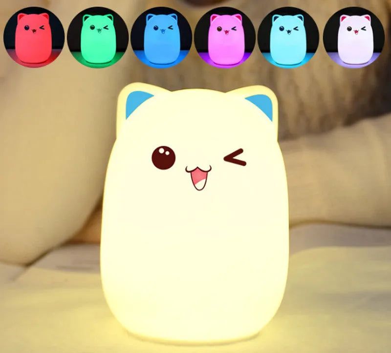 Silicone bear night light in blue or pink, 100x100x135mm, with clap or remote control and USB charging cable