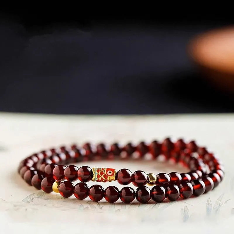 Retro wine red glass bead bracelet for women in new Chinese style design