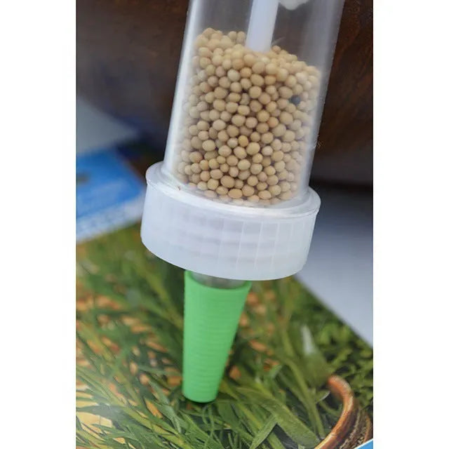 12 cm long plastic mini planter tool with 3 cm diameter for adjustable seed distribution