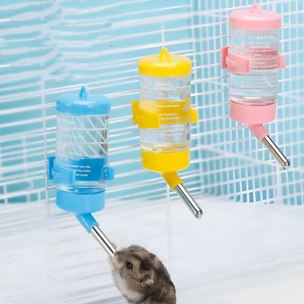 Green plastic ball kettle water feeder for small pets with leak-proof design and 250ml capacity.