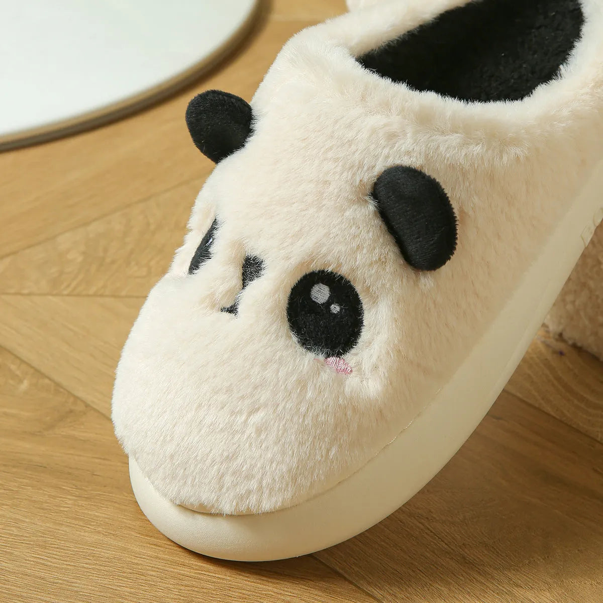 Panda-themed cotton and linen toe ring slippers with PVC sole on size chart